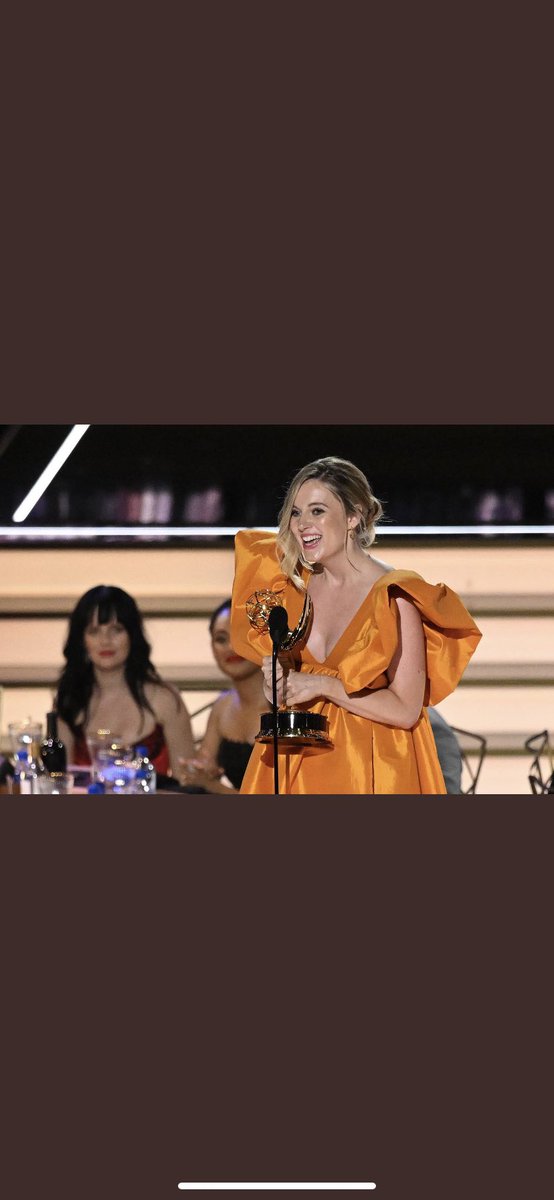 HigginsCasting's tweet photo. She only went and WON it!!! ๐ฅณ
#MJDelaney
#BestDirector
#Emmys
#TedLasso
#Comedy https://t.co/EmAeCG9Abs
