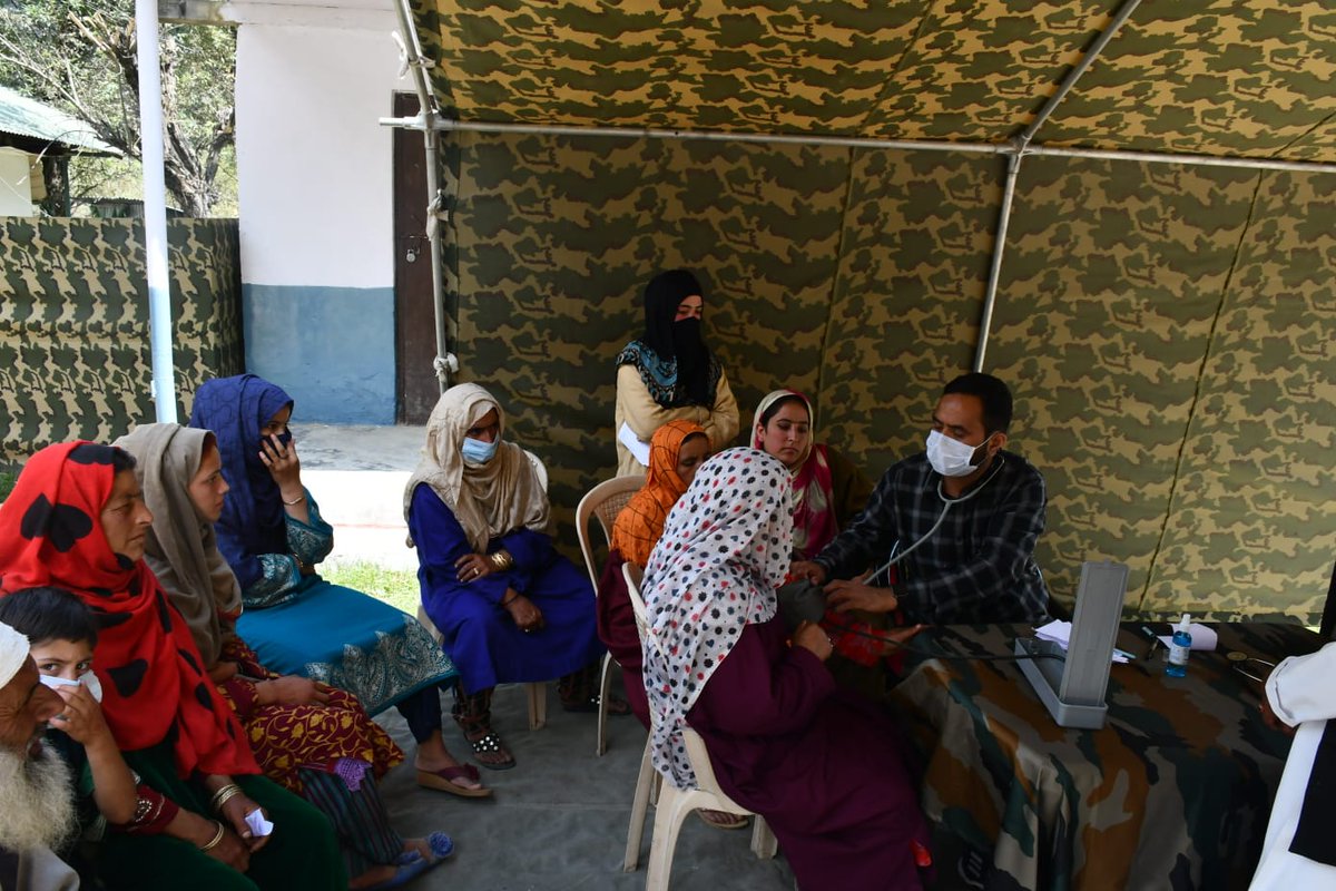 VedPrak12390214's tweet photo. #FirstAidDayInKashmir
#GurezFirstAidDay
#TangdharFirstAidDay
#MachhalMedicalCamp
#TangdharMedicalCamp
#GurezMedica https://t.co/GDrXITcWm6