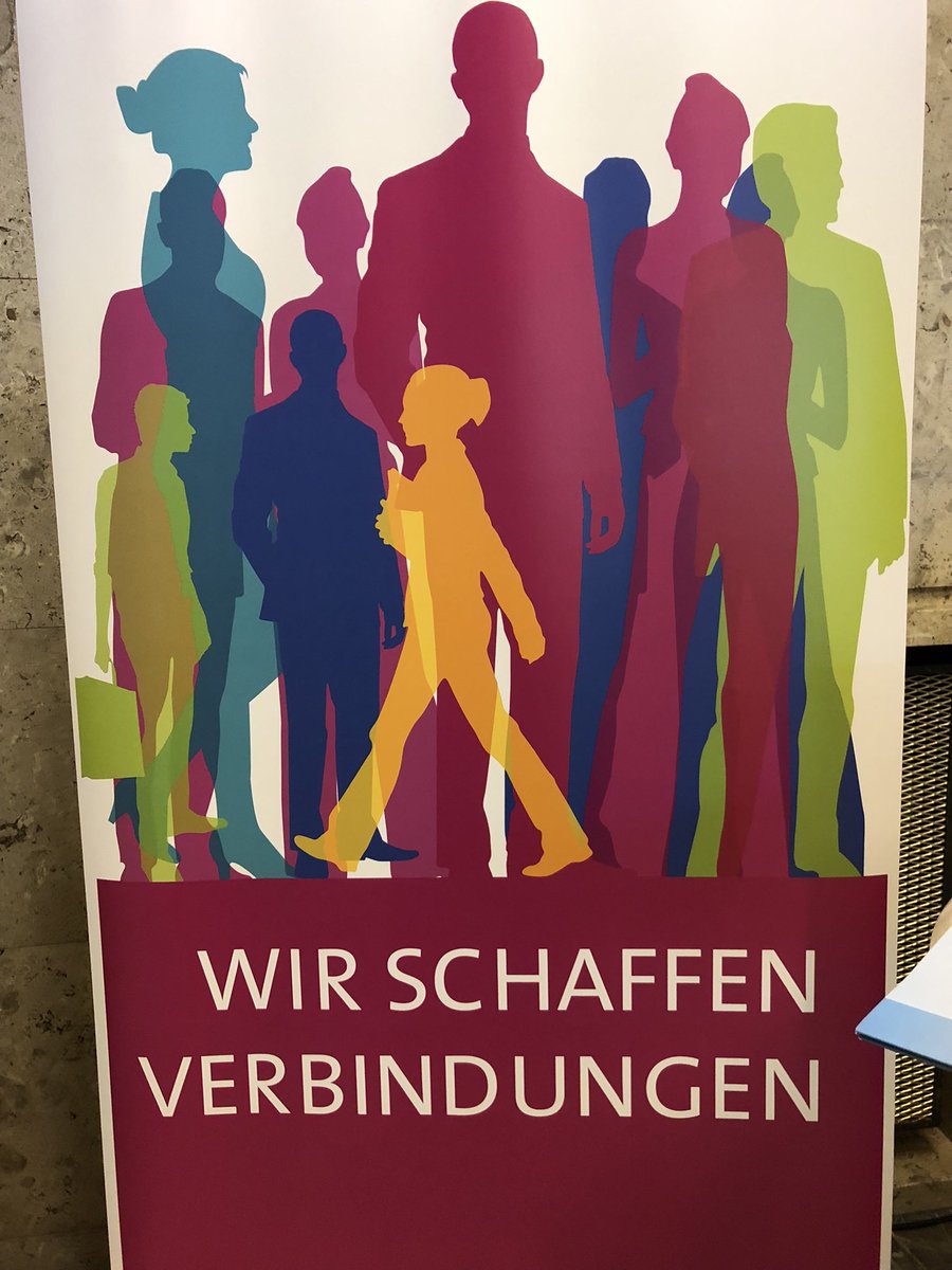 Startklar! Wir sind mit unserem Stand heute beim #DAT2022 der <a href="/DieBDA/">BDA</a> im ✈️ Flughafen #Tempelhof und freuen uns auf gute Gespräche zum Übergang Schule- Beruf. Mit dabei das <a href="/berufwahlsiegel/">Berufswahlsiegel-Netzwerk</a> für gute schulische #berufsorientierung in Kooperation mit Arbeitgebern und Berufsberatung