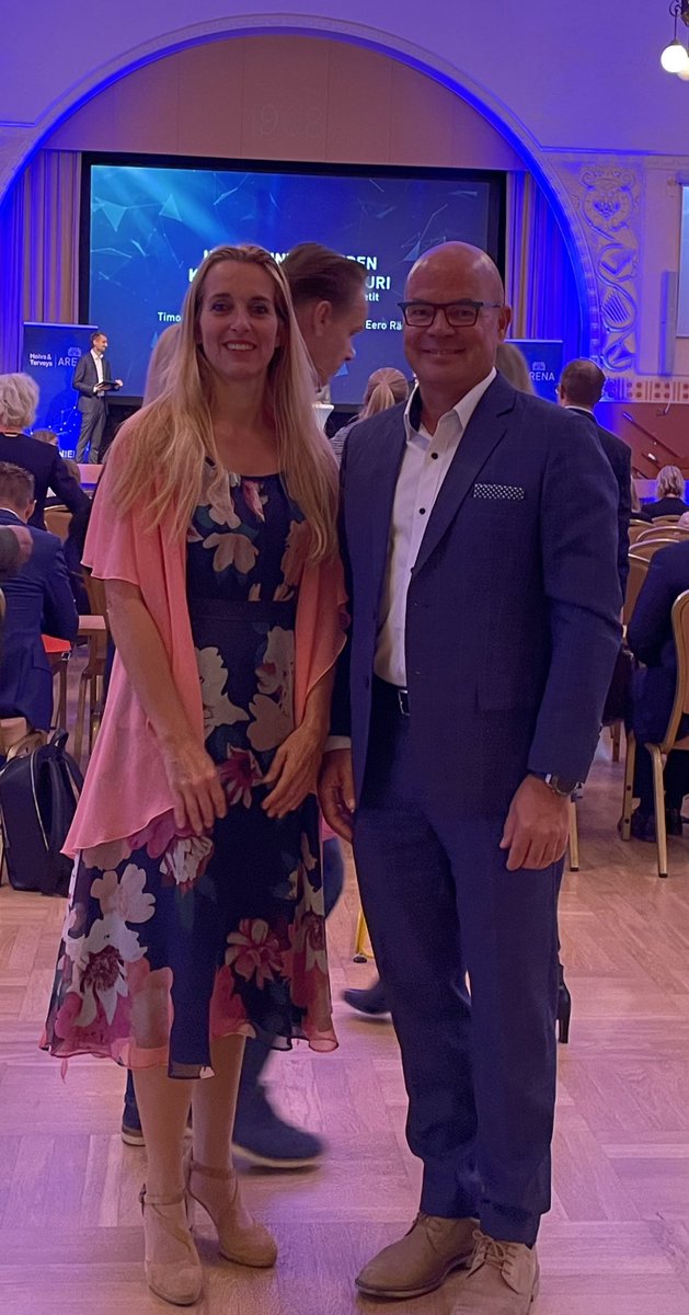 ”Integrated healtcare models in the Netherlands”. Näkemyksiä ja visioita Suomelle ja hyvinvointialueille yhteistyön rakentamiseksi kaikkien toimijoiden kanssa. Mielenkiintoinen keskustelu professori Mirella Minkman kanssa. @DocratesClinic <a href="/HoivaJaTerveys/">Hoiva & Terveys</a>