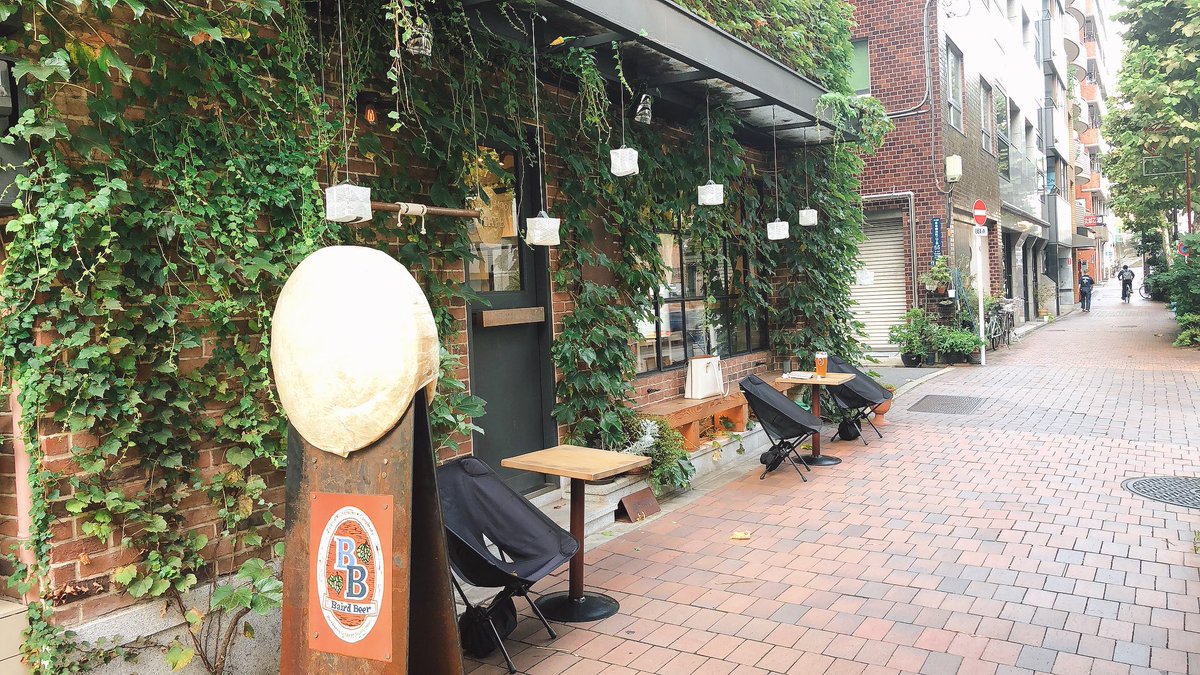 BBSalesTeam's tweet photo. ちょっと早いですが、ライジングサンでお疲れビール。
#augustmooncafe
#浜町 https://t.co/uxbxMn8Dou