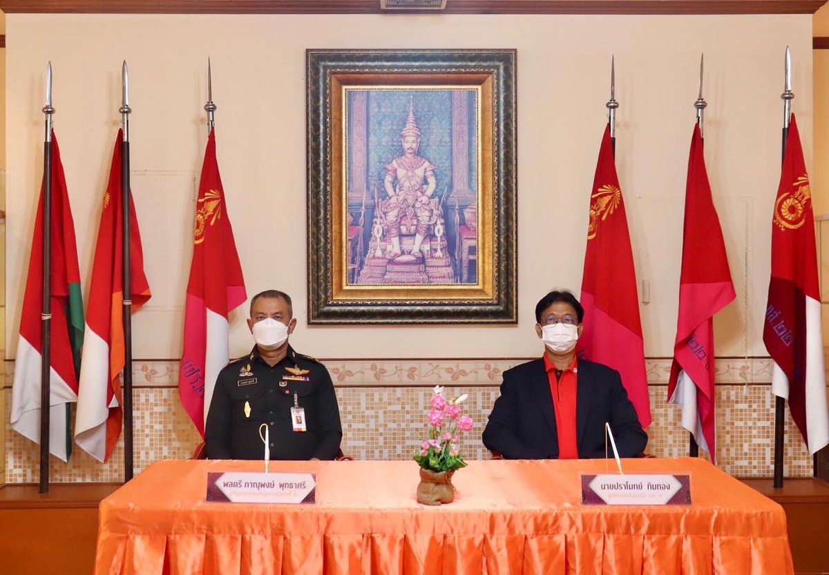 ascom2army2's tweet image. วันที่ 13 ก.ย. 65 เวลา ผบ.บชร.2 รับคณะจาก ปณท. ณ ห้องรับรอง 1 บก.บชร.2 เพื่อลงนามบันทึกข้อตกการจ้างขน สป. แบบราคาคงที่ไม่จำกัดปริมาณ(Open End) ต่อมา ผบ.บชร.2 พร้อมคณะ ปณท. ร่วมเปิดขบวนเดินรถขนส่ง สป. ณ กลุ่มคลัง สป.2 และ 4 พัน.สบร.22 บชร.2
#กองทัพภาคที่2
#กองบัญชาการช่วยรบที่2