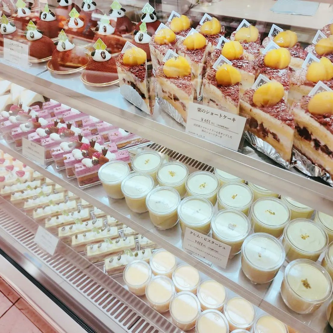 催事のお知らせ📢

本日より9/19(月)までそごう横浜さん地下2階食品にて催事開催中です🍁
定番の人気生菓子やメープルリーフパイやショコラ類もご用意しておりますので皆様のご来店お待ちしております😊

#トシヨロイヅカ#そごう横浜