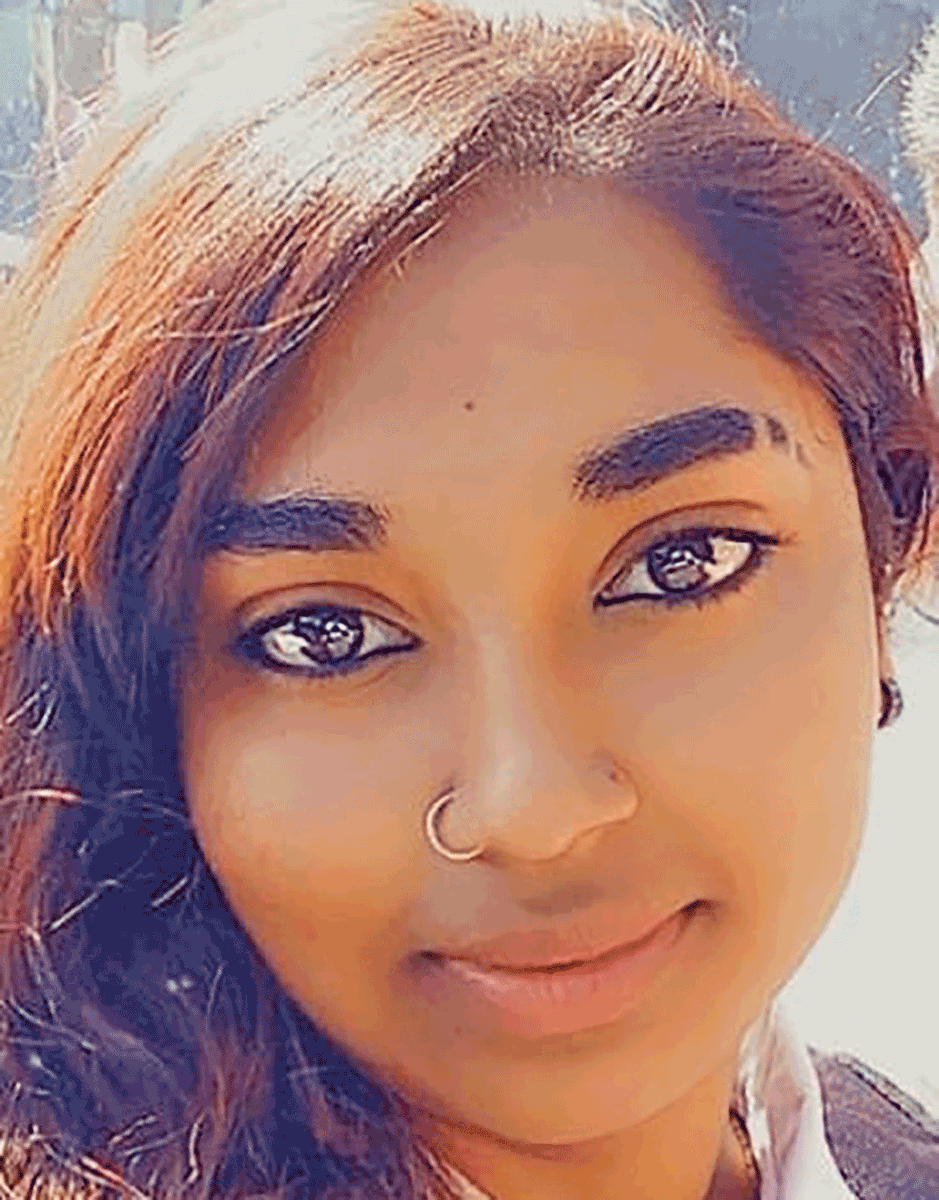 chatstabloid's tweet photo. Teenager’s tragic death a mystery 

Full story here https://t.co/84nfdteMjX

#chatsworthtabloid #tabloidnewspapers #communitynews #RKKhanHospital #CrossmoorSecondarySchool https://t.co/1fGDb5kRJb