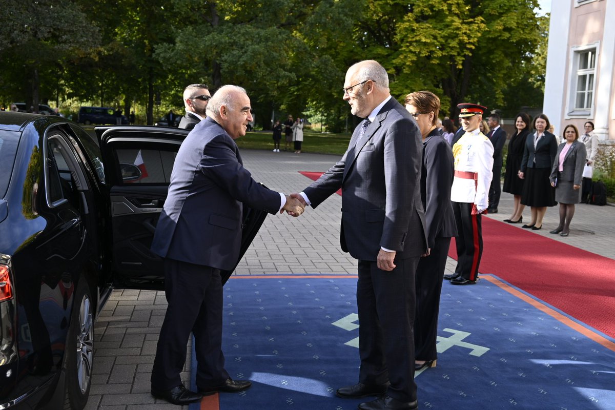 Alar Karis tweet media