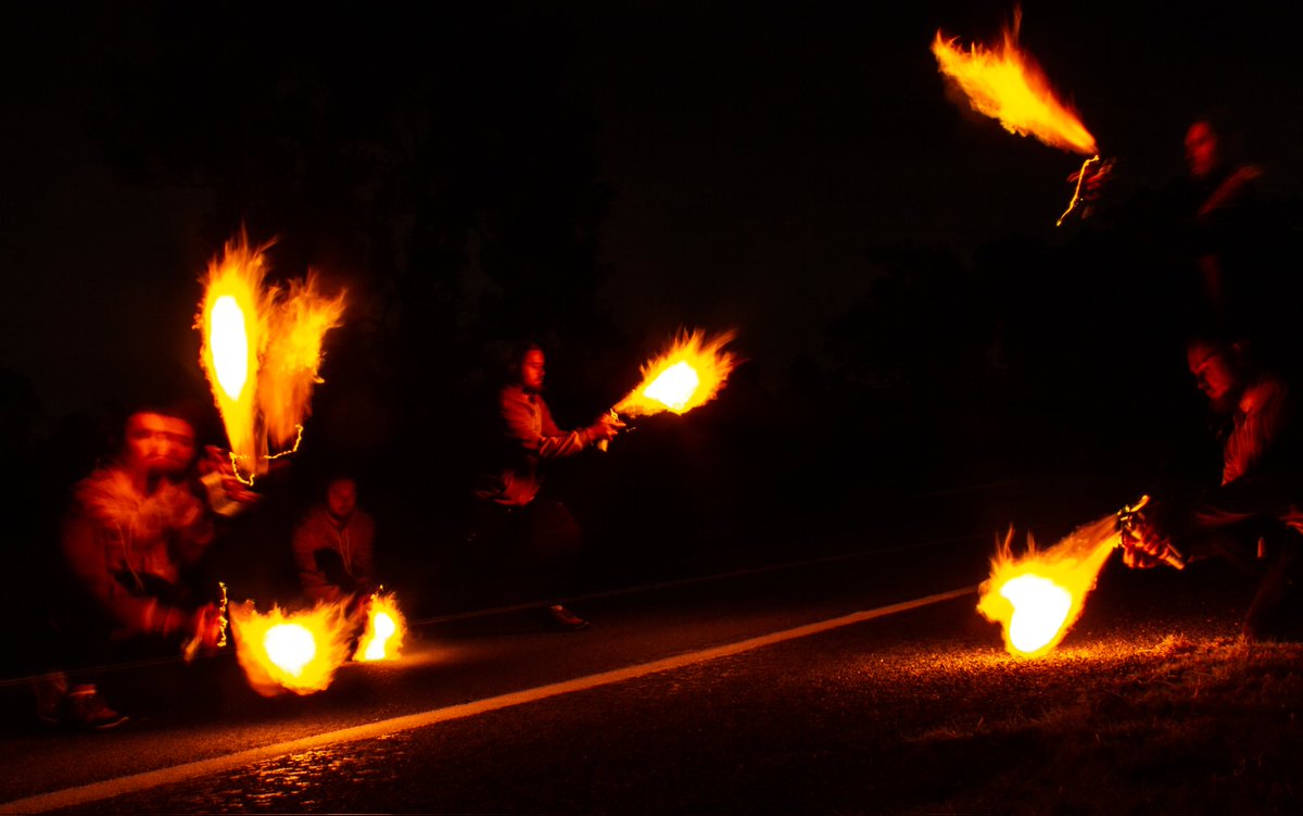 Also the middle of a highway, very low on sleep 🤓
:
:
:
#fireart
#longexsposure 
#nightphotography 
#art
#dslr
#nightart
#Glowing
#Fire
#Night 
#Fireplace 
#Outdoors