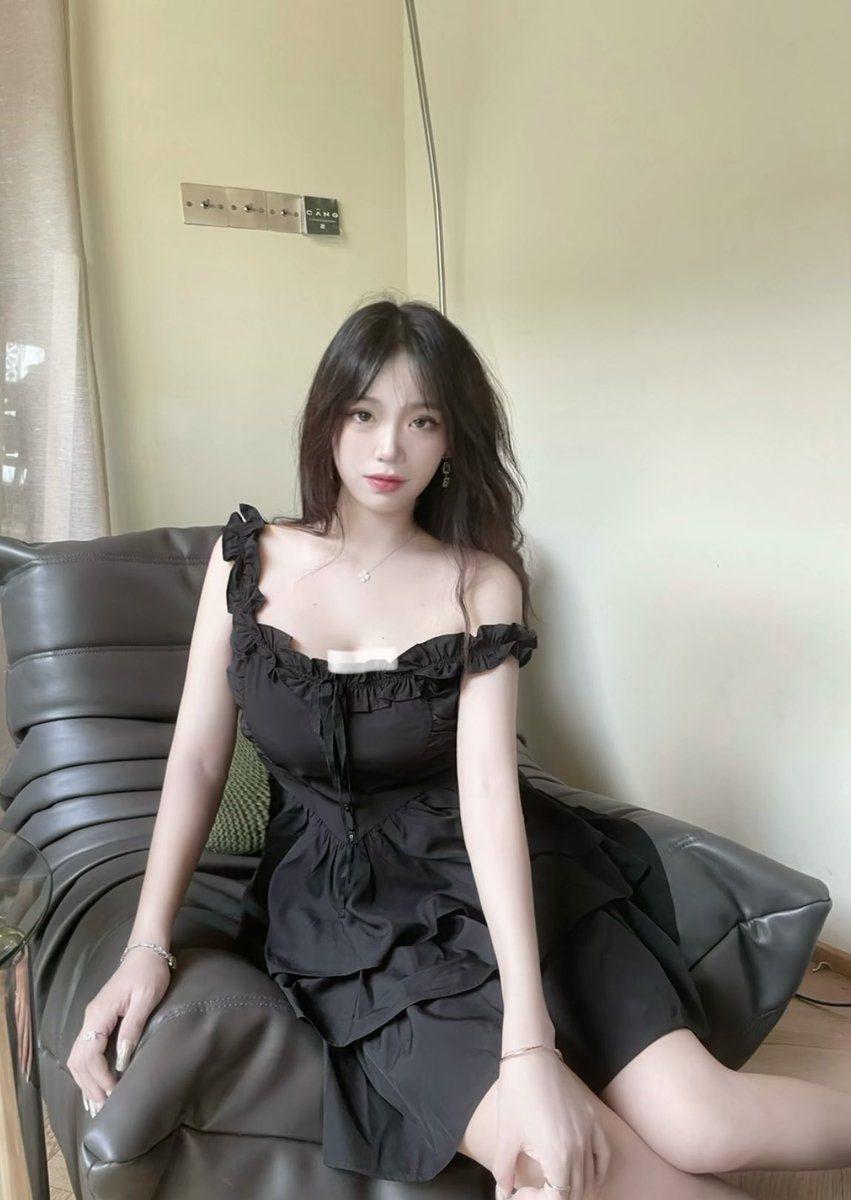 NellyRaman's tweet photo. 你可以叫我粘人的小猫咪嘛 #女大学生 #反差 #母狗 #骚逼 #做爱 https://t.co/QSERHXQjDO