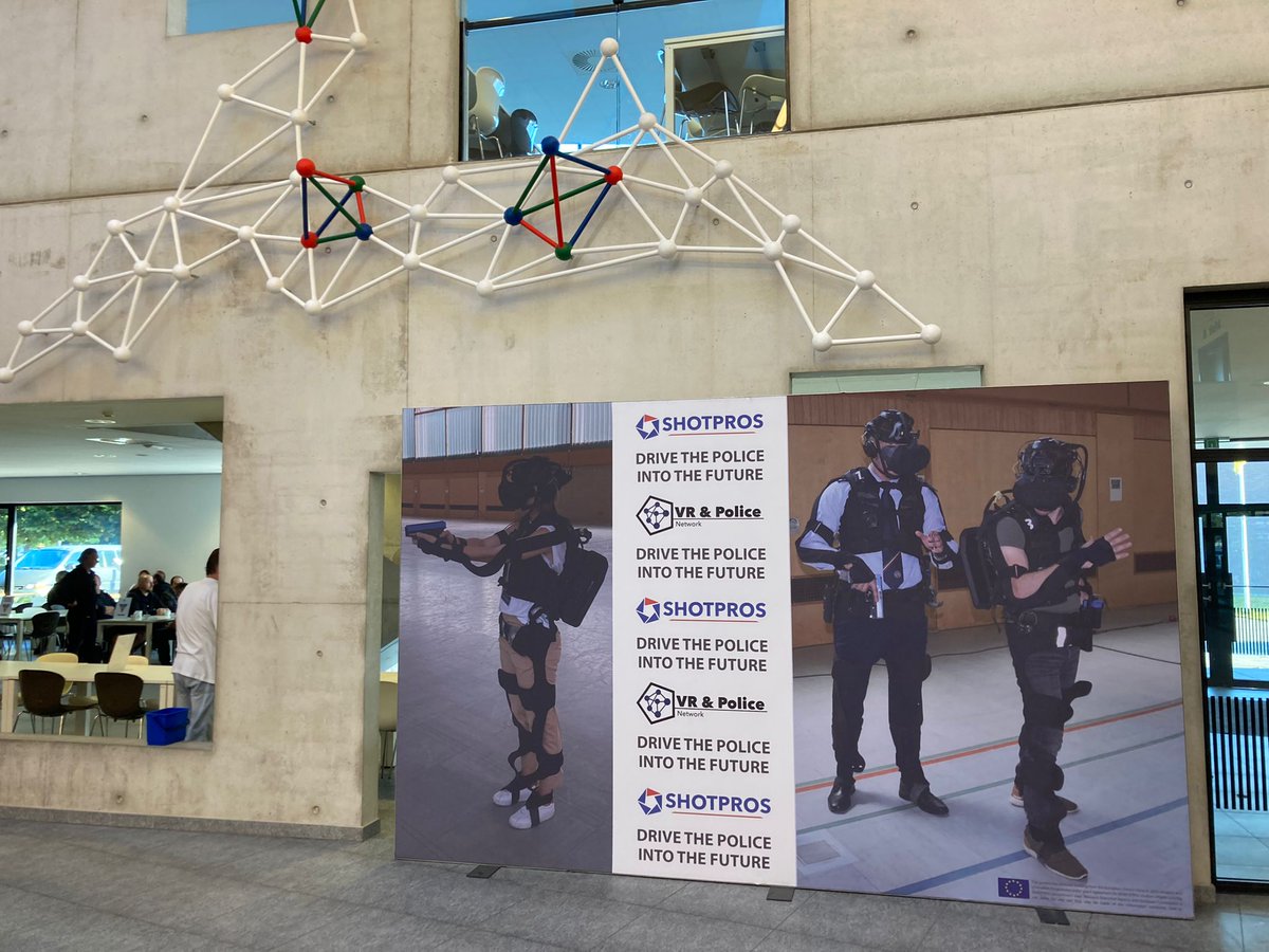 shotpros's tweet image. The #SHOTPROS final conference starts today with a #press conference and VIP #demo of the #VirtualReality system. We are honored to welcome the Belgian Minister of internal affairs and the Gouverneur of Antwerpen at @CampusVesta 👮↗️

#EUSecurityResearch #H2020 #Project #Police