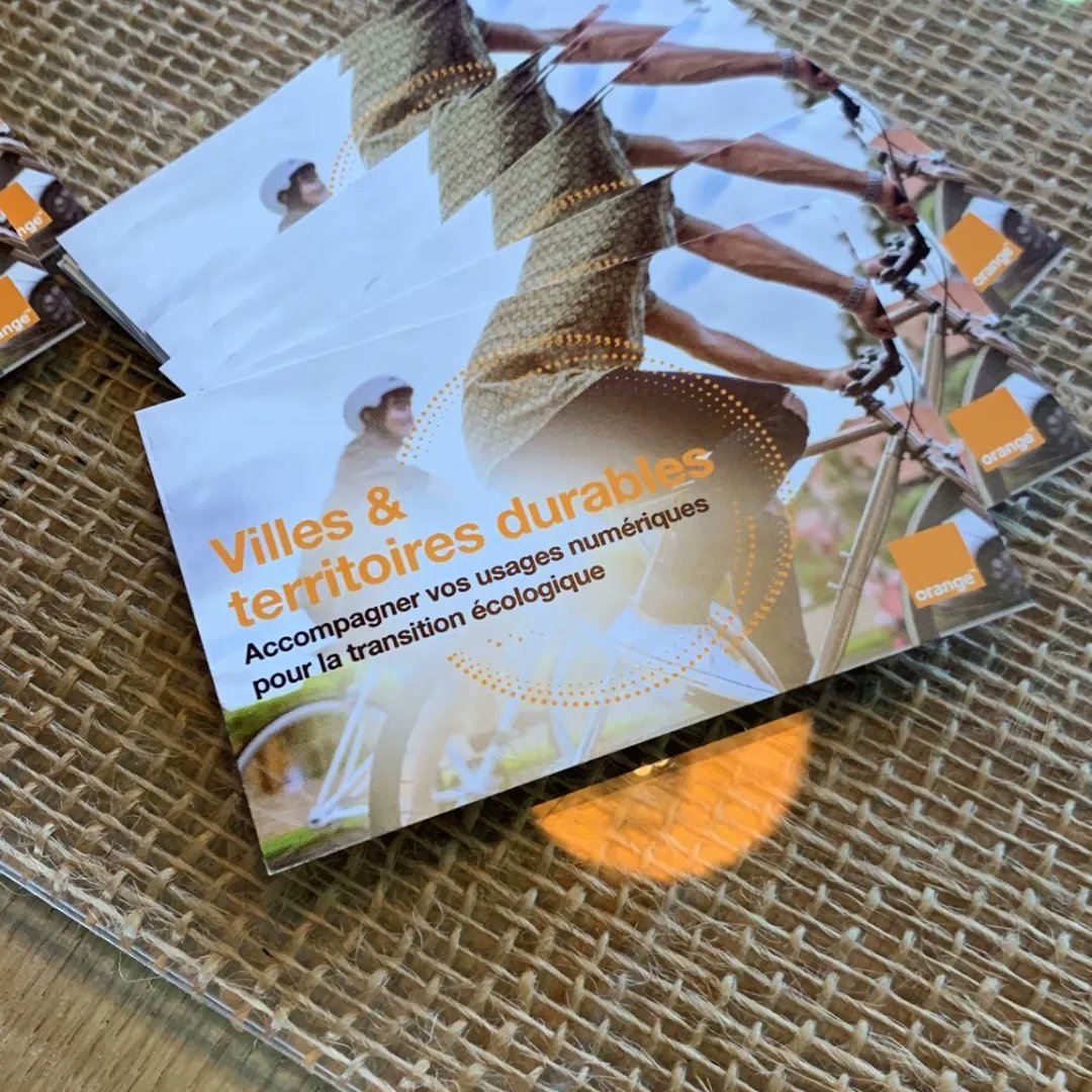 cyrilluneau's tweet photo. .@orange en route pour "Accompagner les territoires dans l'appropriation des techno. de sobriété L'écologie constructive qui rassemble"..."c'est celle que vous mettez en œuvre et c'est celle dont nous avons tous besoin" @ChristopheBechu @HUBInstitute #CitiesSummit22 #Smarticity https://t.co/nYyyYDoHh9