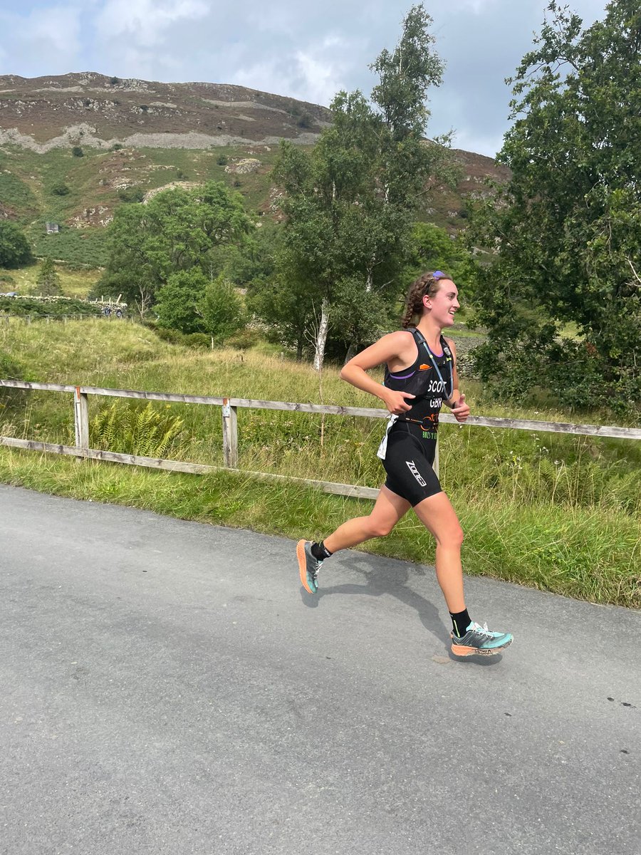 Lucy Scott tweet media