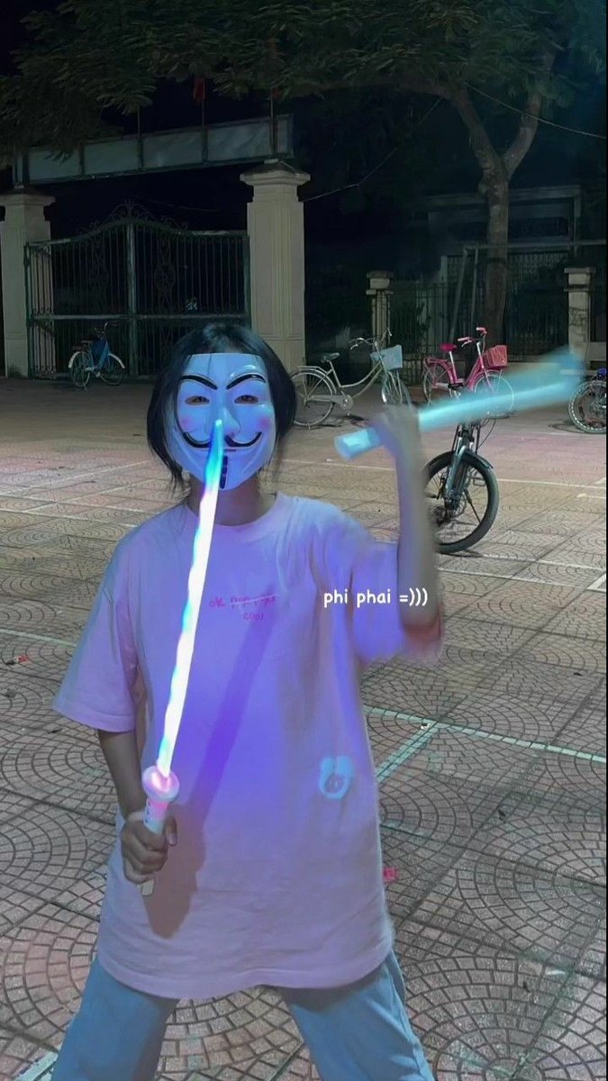 NHUNGnk5's tweet photo. Thấy cuti hông 🥲 https://t.co/wcVCJ7tD3J