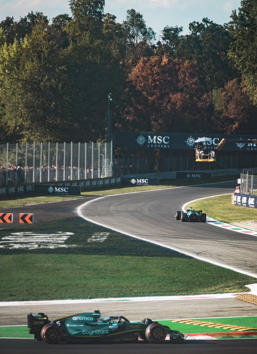 berglaxx's tweet photo. Took some photos at my first ever F1 Grand Prix. Such a great experience! #ItalianGP 
Shot on Sony a7III with FE28-70mm and 135mm (manual). https://t.co/dfP8zZLmJM