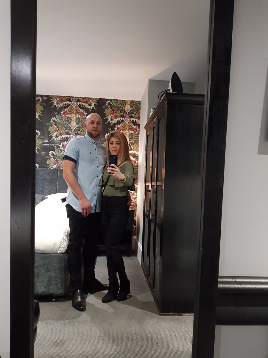 RyanDavenport89's tweet image. Happy 3️⃣ 3️⃣rd Birthday @danielles_smith 

#HappyBirthday #WifeToBe #Love