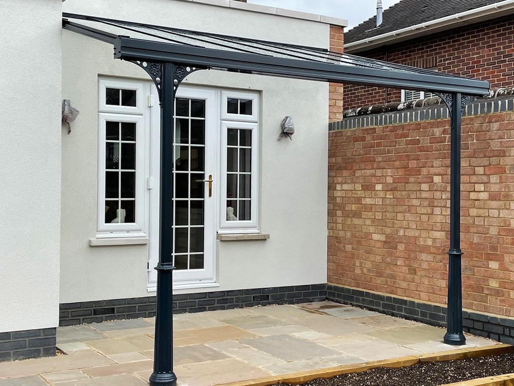 MilwoodGroup's tweet photo. A lovely veranda installation in Southampton with Victorian Upgrade Package, installed by our Trade Partner Crya Groups
 
Read more at; https://t.co/wqy8YzWK7w

#canopy #veranda #trade #patiodesign #outdoorliving #ukmanufactured #canopies #carport https://t.co/mBs98POlpN
