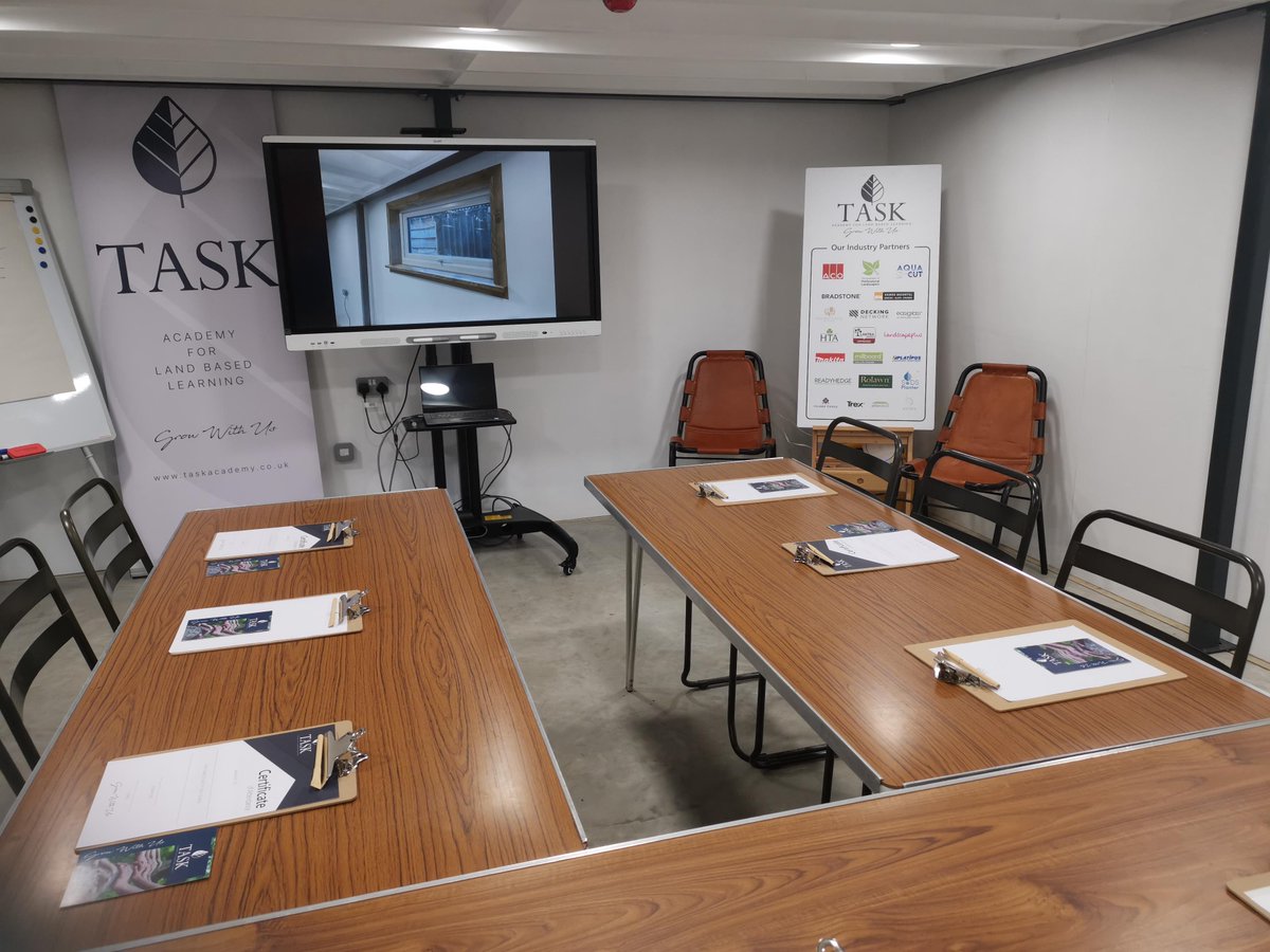rolawn's tweet photo. Congrats to our industry partners at #TASKAcademy on their official launch. This new venture is designed to deliver practical training for the landscaping industry. Jonathan Hill, Rolawn Sales Director, was delighted to represent the company at Saturday’s launch event. https://t.co/2QiOjfHBPV