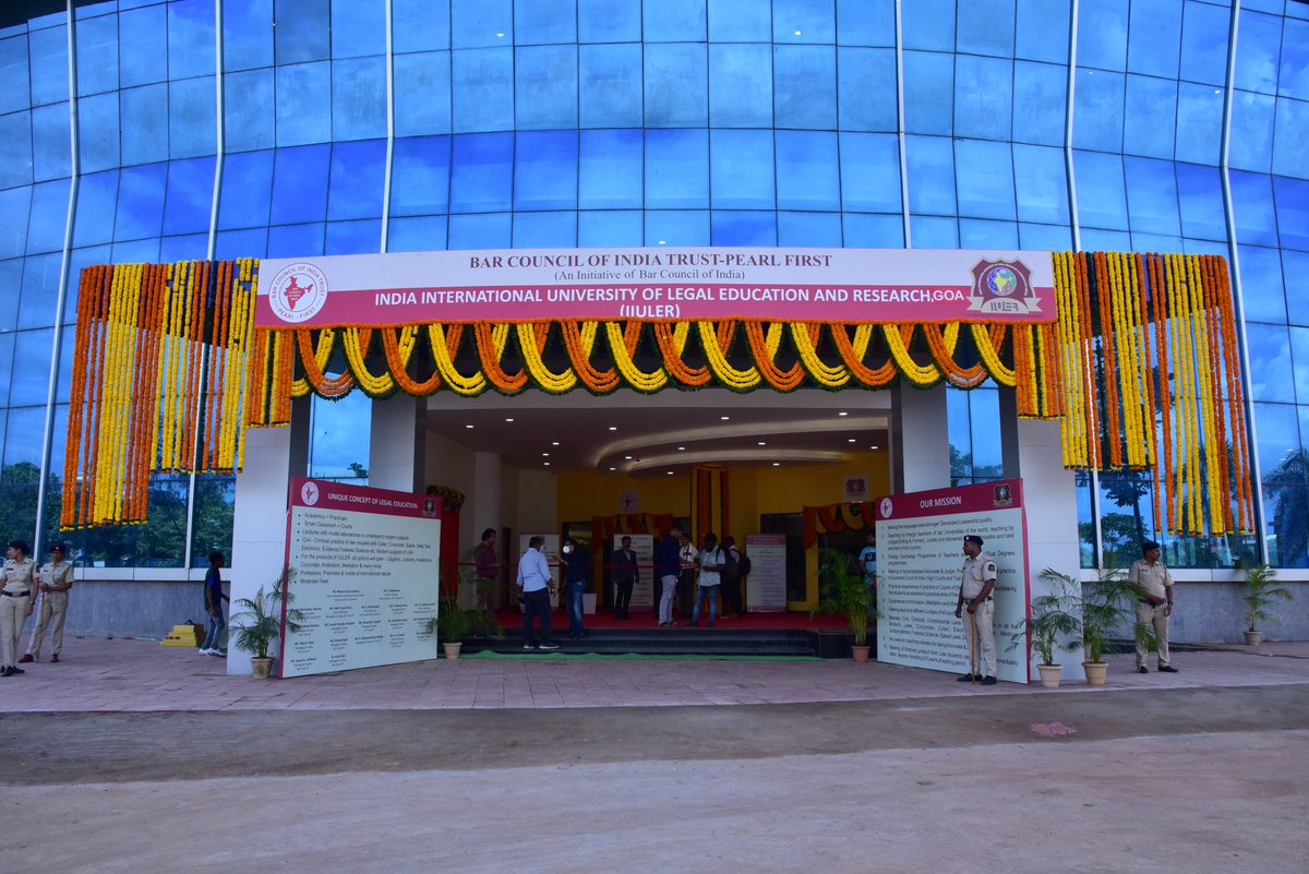 IIULER_official's tweet photo. 🪔 #Inauguration #IIULER 🪔
𝗖𝗵𝗶𝗲𝗳 𝗠𝗶𝗻𝗶𝘀𝘁𝗲𝗿 𝗼𝗳 𝗚𝗼𝗮, Shri Dr Pramod Sawant inaugurated the India International University of Legal Education and Research (𝗜𝗜𝗨𝗟𝗘𝗥) by BAR Council India Trust-Pearl First on the 9th of June, 2022 at Kala Bhavan, Sancaole, #Goa https://t.co/WZs3uo92wY
