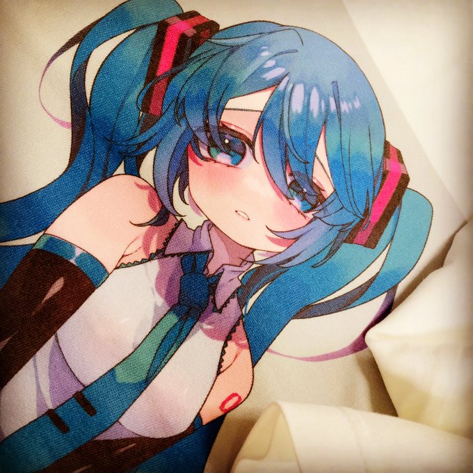 れれそふとさんのTシャツ来た!最高…!着る 