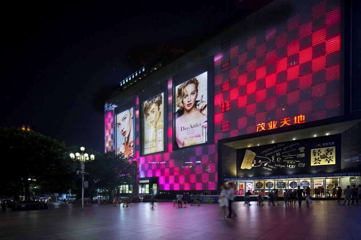 The Lighting Scheme for Chongqing Mao Ye Department Store

The project adopts EXC-33S led pixel light

#facadelighting #landscapelighting #ledpointlight #pixellighting #pixellightings #dotlight #dotlights #dotlighting #dynamiclighting #exc #commerciallighting