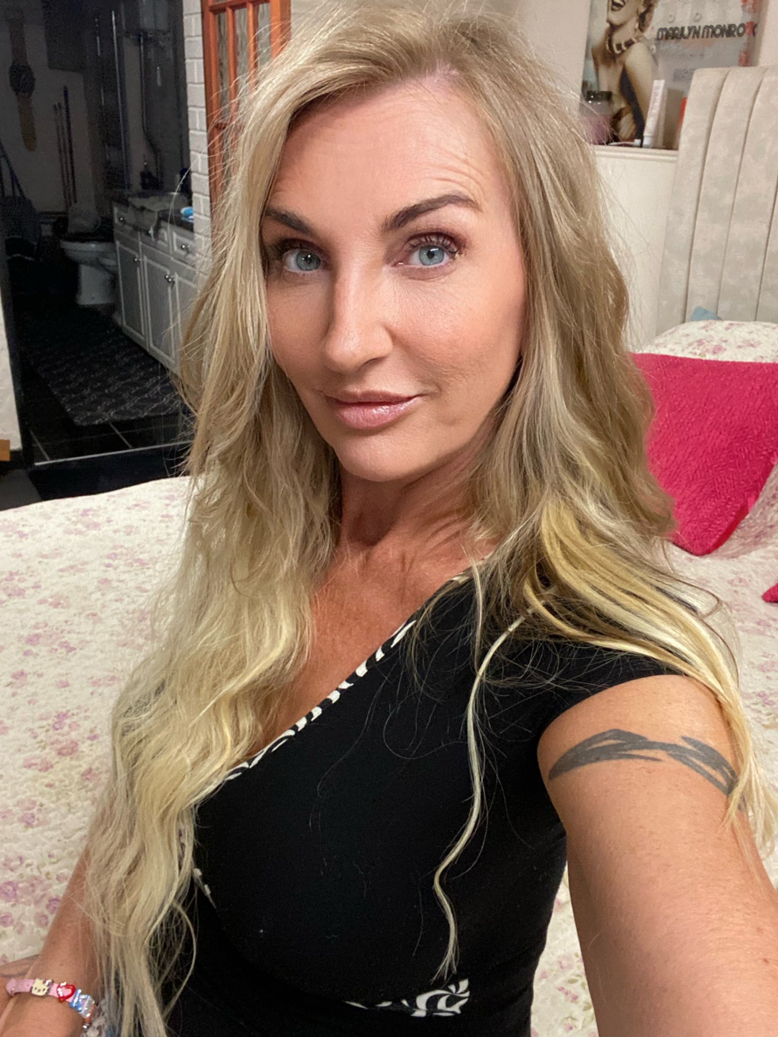 Back to blonde Goldilocks #Blonde #blondesdoitbetter https://t.co/oYt1aUhBvY
