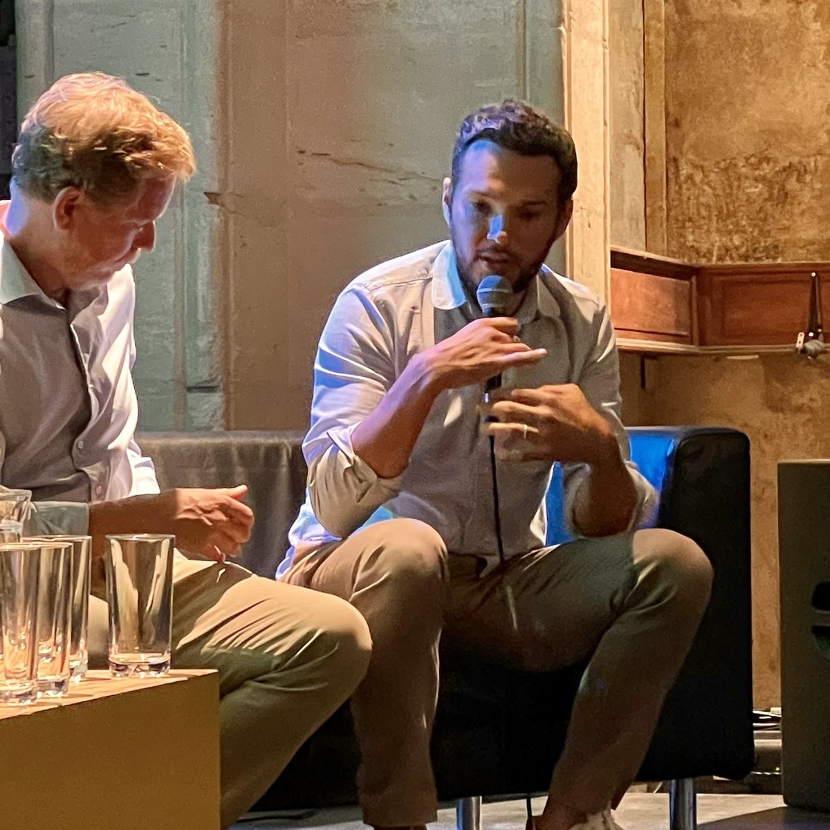 « Notre mission : faire rencontrer des climatologues aux élus locaux et aux agents, pour redonner du sens. C’est l’objectif de la conférence d’aujourd’hui. » <a href="/ASebton/">Aurélien Sebton</a> #JouzelBegles