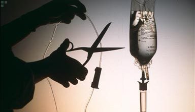 abbeamar's tweet photo. Je suis contre l’euthanasie, non pas d’abord en raison de ma foi chrétienne ni de mes opinions politiques. J’y suis opposé parce que je refuse qu’on me dise un jour : « Tu es digne tant que tu es autonome. Quand tu es vieux ou fragile, la question de la mort doit se poser ». https://t.co/pLD8HMjr7Q
