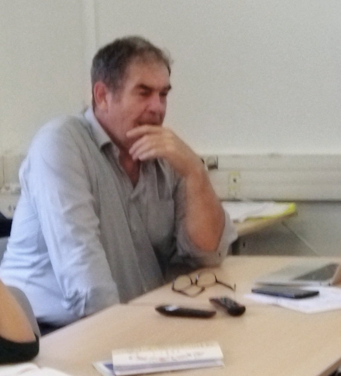 LInfocom's tweet photo. FFO des formateurs Education prioritaire : belle dynamique de travail avec @patrickpicard sur @AcCreteil #FEP #educationprioritaire https://t.co/hM96SOTxBT