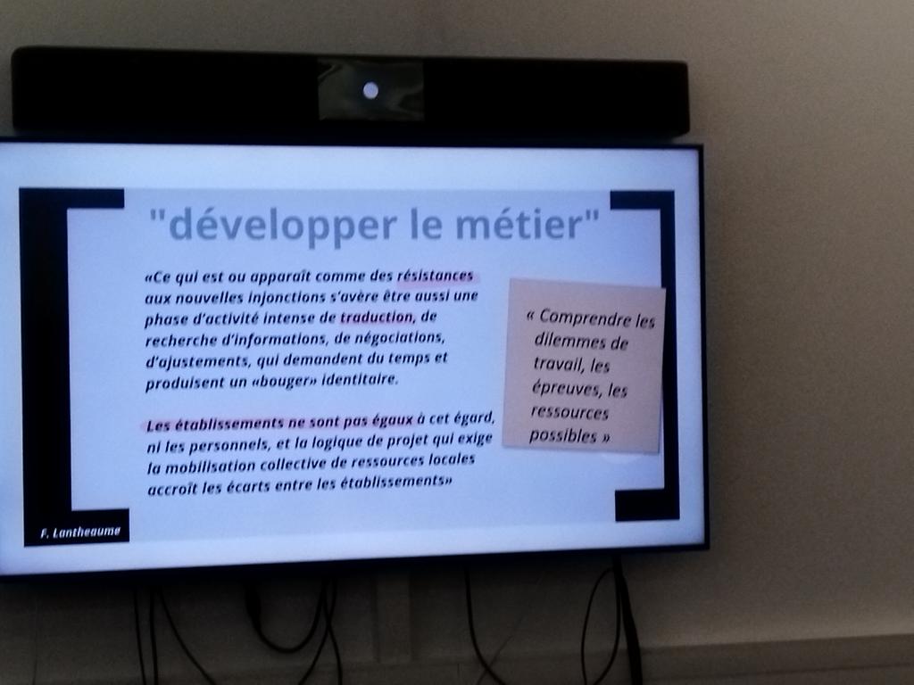 LInfocom's tweet photo. FFO des formateurs Education prioritaire : belle dynamique de travail avec @patrickpicard sur @AcCreteil #FEP #educationprioritaire https://t.co/hM96SOTxBT