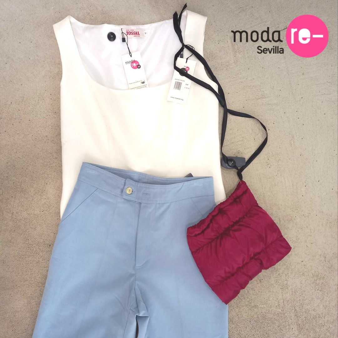 ModareSevilla's tweet photo. En ModaRe- Sevilla encontrarás desde vestidos de fiesta espectaculares👗💫 hasta looks sencillos pero superponibles como el que os traemos hoy.👌
📍Plaza del Salvador, 11 (Sevilla).
#ootd #look #conjunto #ESSDM #modaSevilla #modaverano #reciclajetextil #insercionsociolaboral https://t.co/5em2qkxAxx