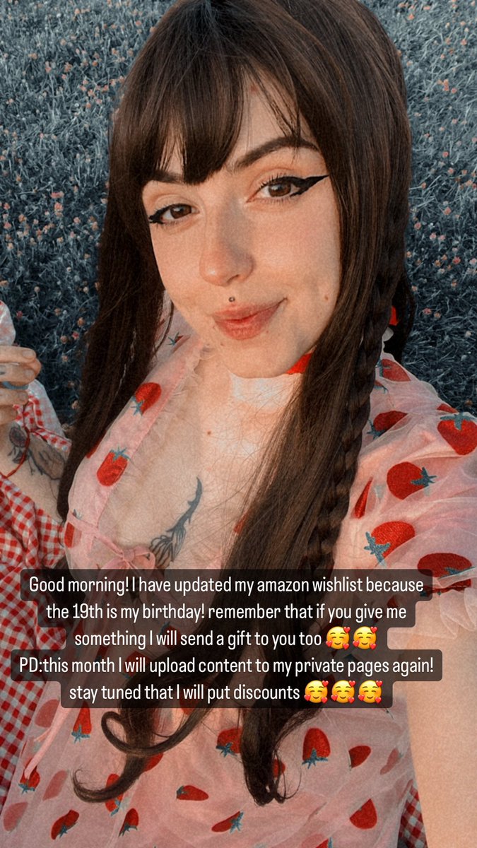 Lilycosplays's tweet photo. https://t.co/Z82qPdXSyS https://t.co/NMmLXKxUk4