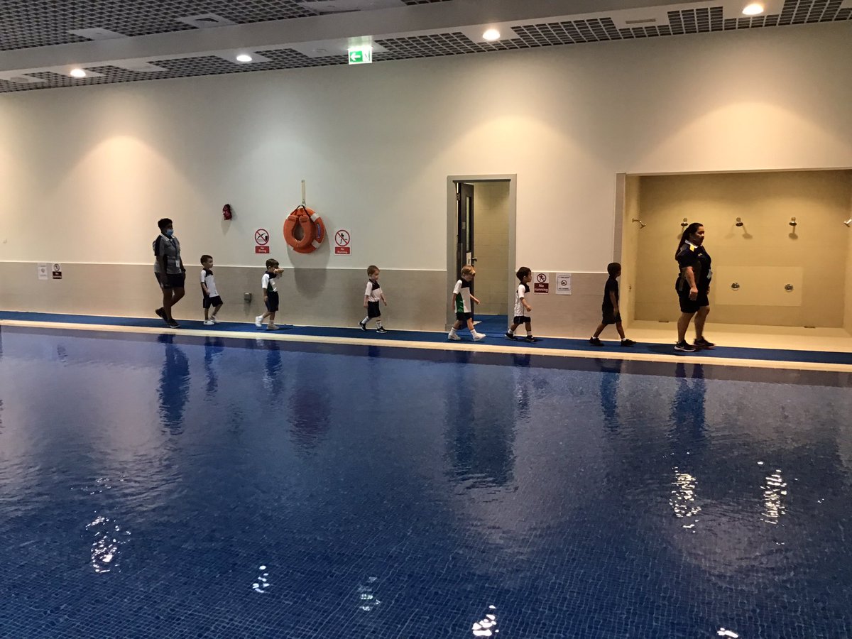 ReptonADJrSport's tweet photo. Nursery students have started visiting the swimming pool, ready to begin their swim lessons next week, they are so excited π€© πββοΈ π #swimming #pe #nursery #pool #poolrules #excited #swim #lifeskill #letsgoswimming #justkeepswimming @ReptonADFS1 https://t.co/GkNqriOKw7