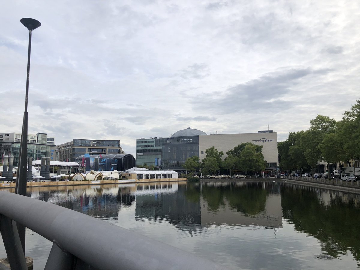 flowphia's tweet photo. Ein Teil von @flow_ciety ist bei der #DigitalX in Köln... erste Zeichen, wo sich die Innovationen in Deutschland befinden. 🤭
Liebe Grüße nach Berlin und viel Spaß bei der #blockchainweek! https://t.co/bAqd2AHIXz