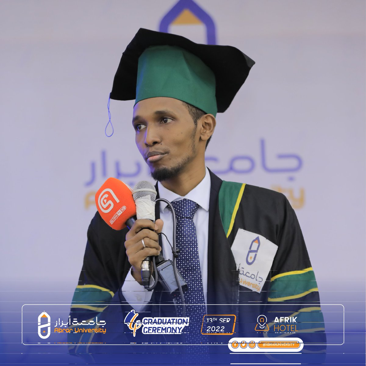AbrarUniversity's tweet photo. Gudoomiyaha Jaamacadda Abraar, Dr. Axmed Cabdulkaadir-Kadle wuxuuna yiri " jaamacadda Abraar waxay waxbarashada ku kordhisay wax badan sida Cilmi baarisyo cusub, bilaabid mashruuca cirib tirka cagarshowga

#4th_convocation
#AU_Graduation
#Abrar_University
#from_theory_to_practice https://t.co/6rTFXJZTxO