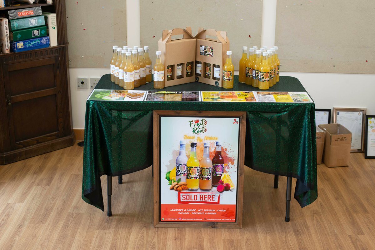 thefeelgoodcomm's tweet photo. *Appreciation Post*

Brenton and his team @fruitsandrootsitaljuice_ stopped by at our Summer party and gave guests a taste of their refreshing range of natural juices. If you are looking for delicious drinks for any special occasion, get in touch
#naturaljuice #hackney #london https://t.co/3khsZZOzBk