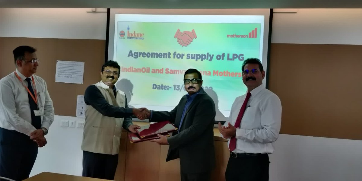 Soumitr21612020's tweet photo. Glad to tie up with  #motherson group for their #LPG  requirements. Many more ways are in the offing to expand this relationship. @ChairmanIOCL @DirMktg_iocl @DirPBD_iocl @EDLPGIOCL https://t.co/JL66EbqUXF