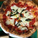 ツイートに含まれる画像