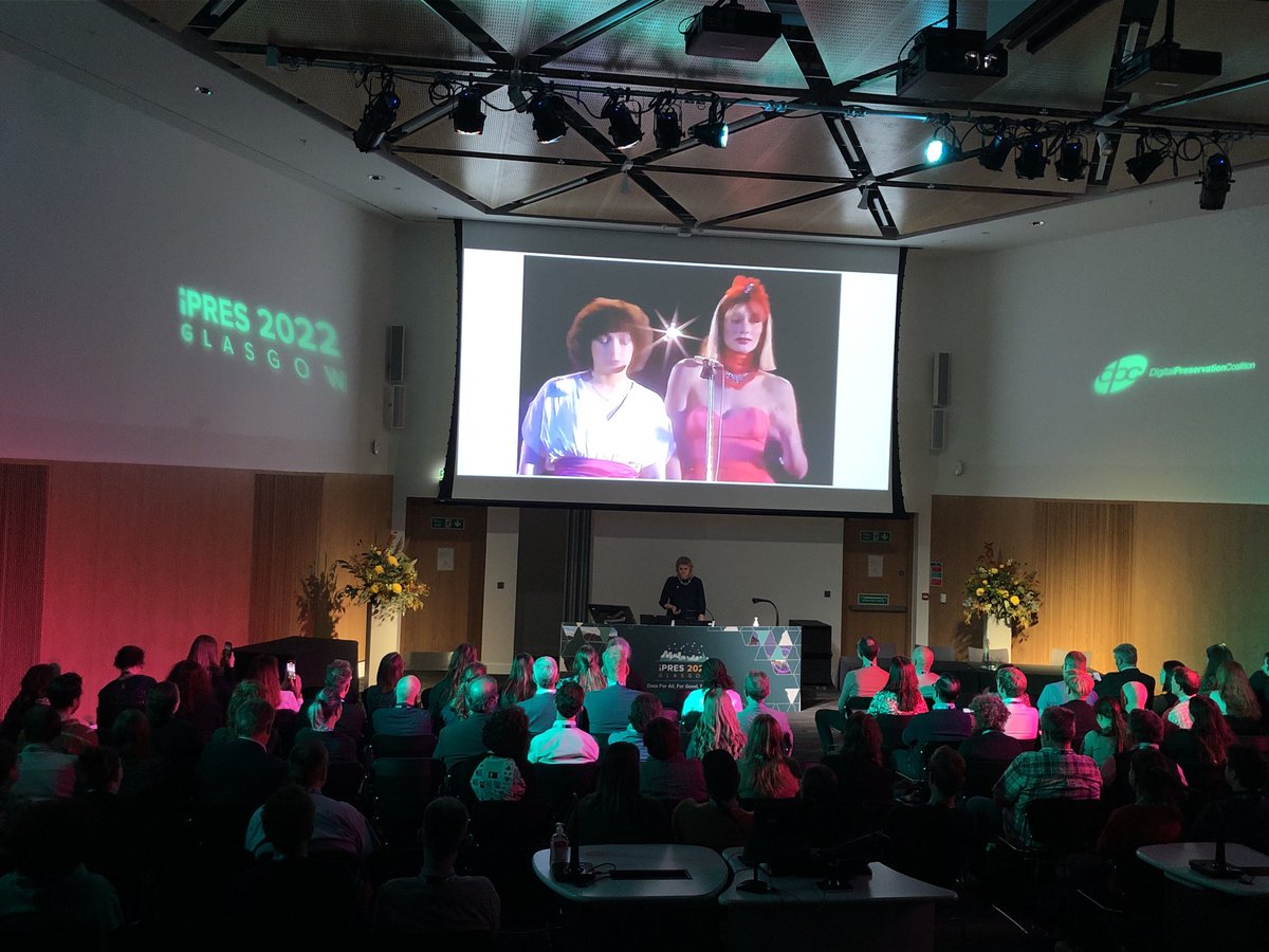 Micky Lindlar tweet media