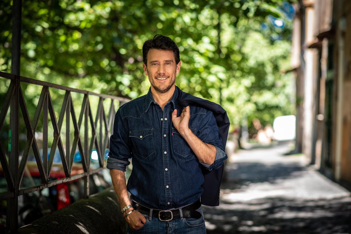 DiscoveryItalia's tweet photo. #ascoltitv: debutto RECORD per #LittleBigItaly con oltre mezzo milione di spett!🔥 Per #DontForgetTheLyrics punte di 510.000 amr. @nove #8canale naz. nelle 24h, #9canale in PT e #7can. in 2^S. Miglior risultato del 2022 per #Giallo: con #ChelseaDetective picchi di 533.000spett!💥 https://t.co/GN3FHbNvqk