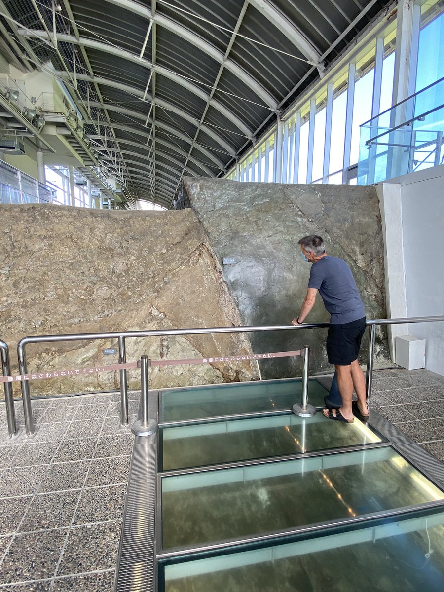 livrockdef's tweet photo. Visiting the brilliantly preserved Nojima fault which hosted the 1995 Kobe earthquake (Great Hanshin-Awaji earthquake) https://t.co/cKjL6QOAP4