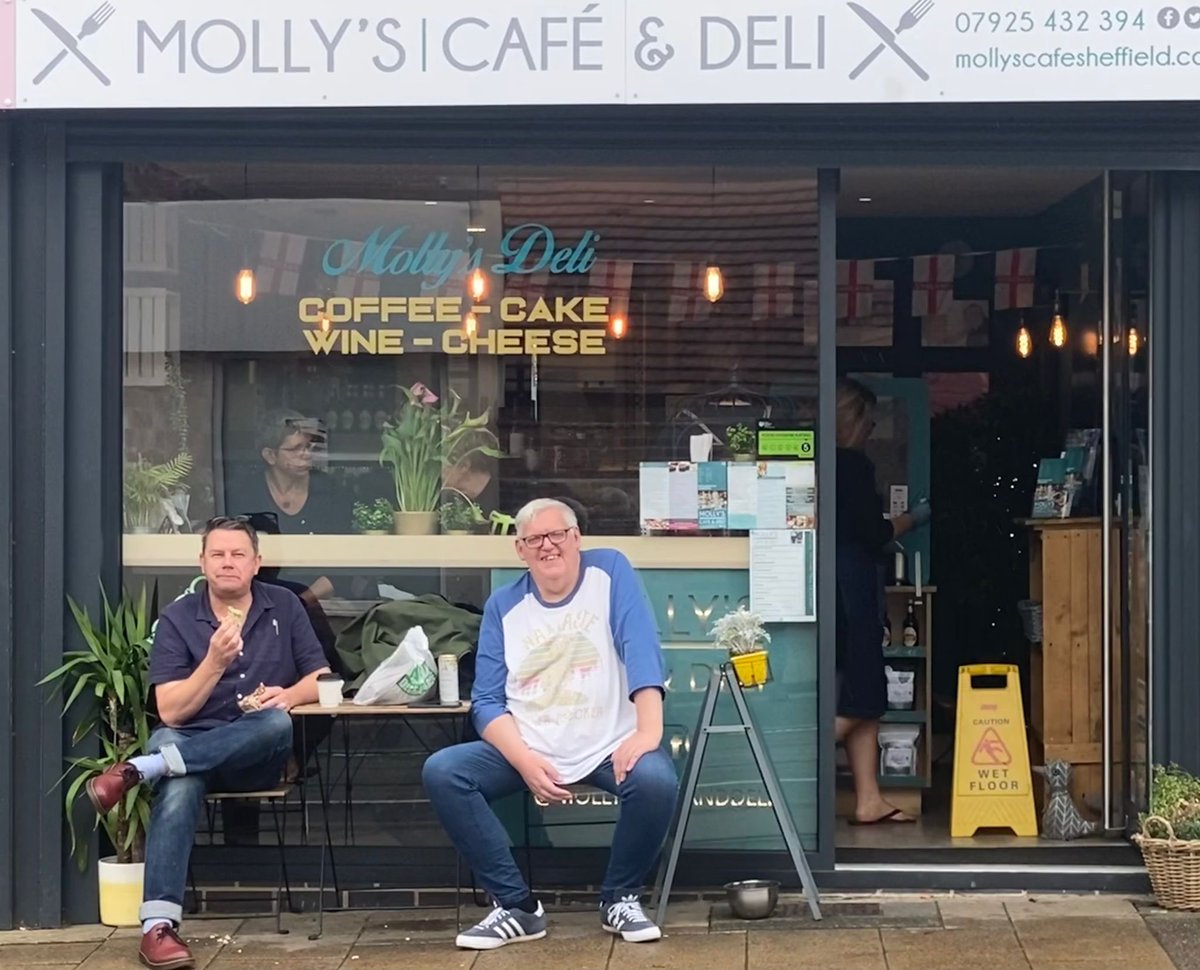 Mollys_cafedeli's tweet photo. Just a couple of Sheffield LEGENDS casually autographing our poster down at the deli! 😃👏🏼👏🏼👏🏼
Thank you so much for calling in and brightening our day! ❤️
@Mollys_cafedeli 
@therealnickbank 
@BrotherShaunEPB https://t.co/d94Qp1kQsT