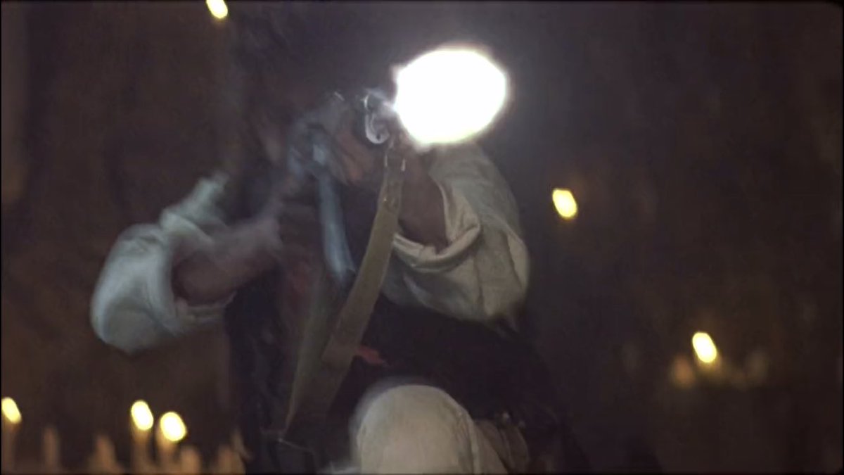 『バトル・ロワイヤルⅡ 鎮魂歌』のガンエフェクト&amp;ガンアクション、初めて見た時は心の底から感動した