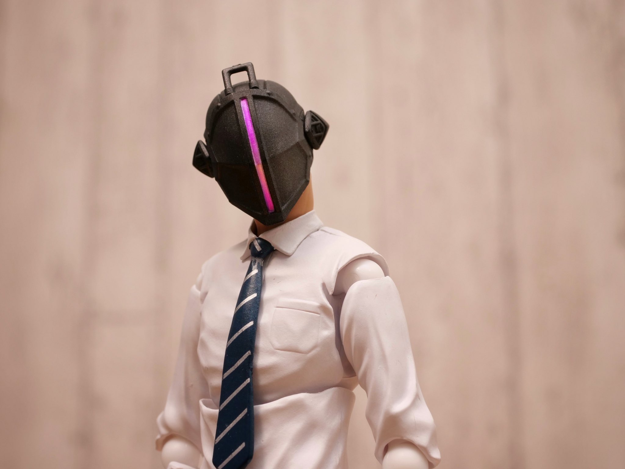 教えるつもりですか、それとも教えるつもりですか？