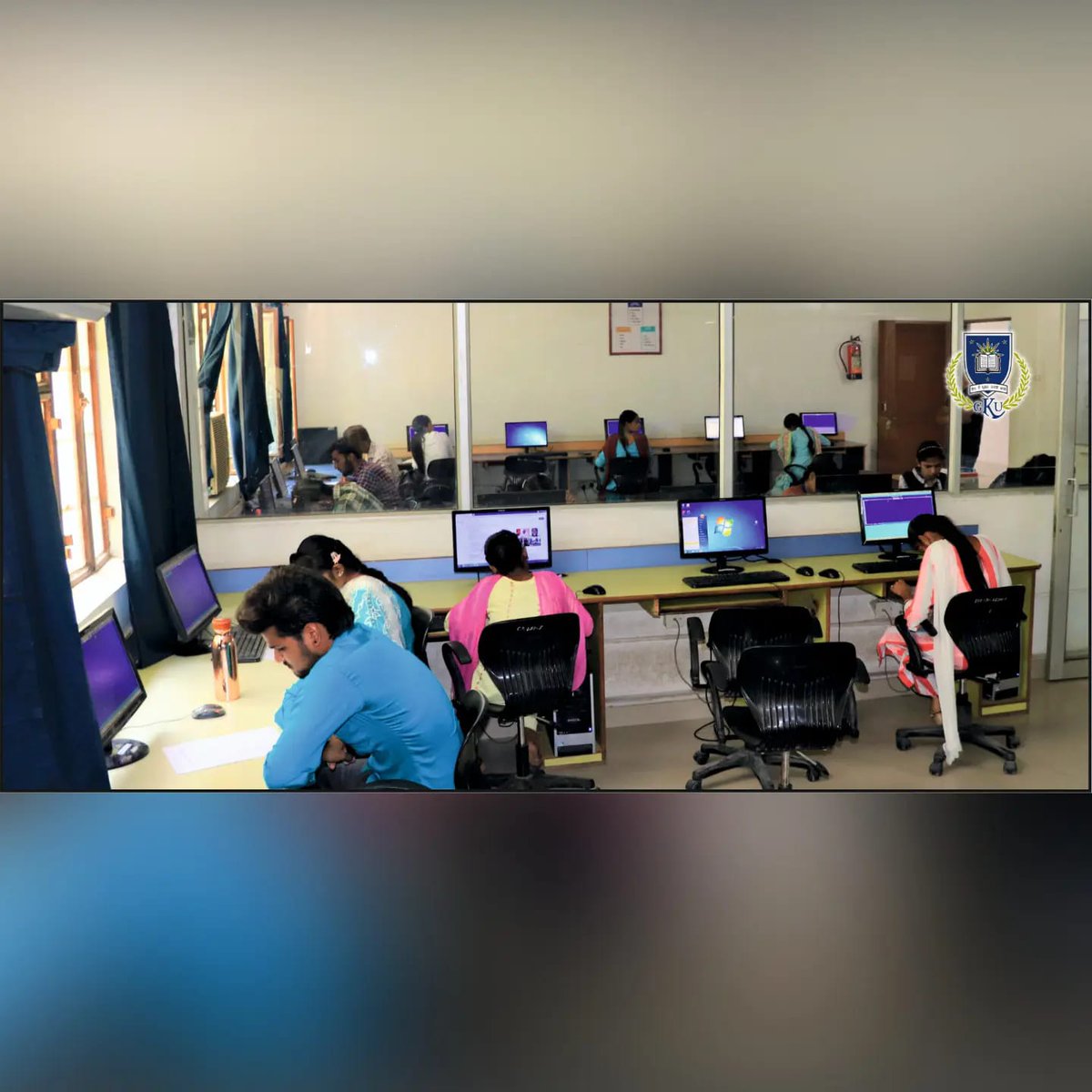 gurukashiuniv's tweet photo. On the Occasion Of PROGRAMMER'S DAY 
University College Of Computer Applications Organising 
"Programming Competition"
#programming #c++ #application #ProgrammingCompetition 
#Gku #GURUKASHIUNIVERSITY https://t.co/8YNwLuSnNX