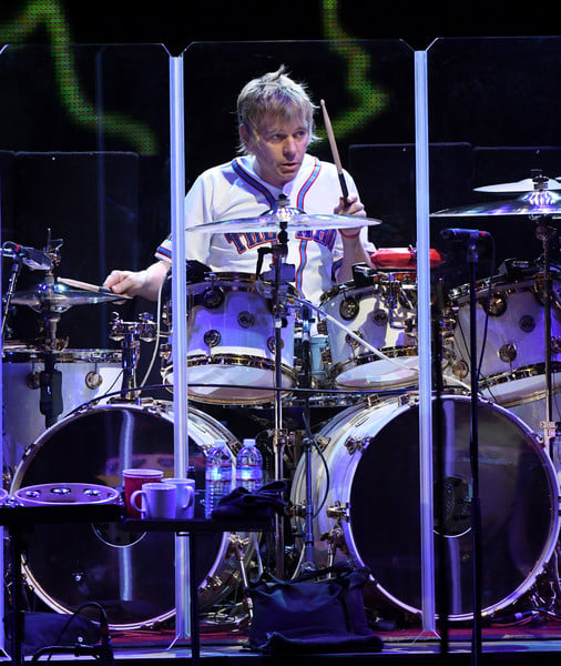 Happy Birthday to Zak Starkey, 57 today 