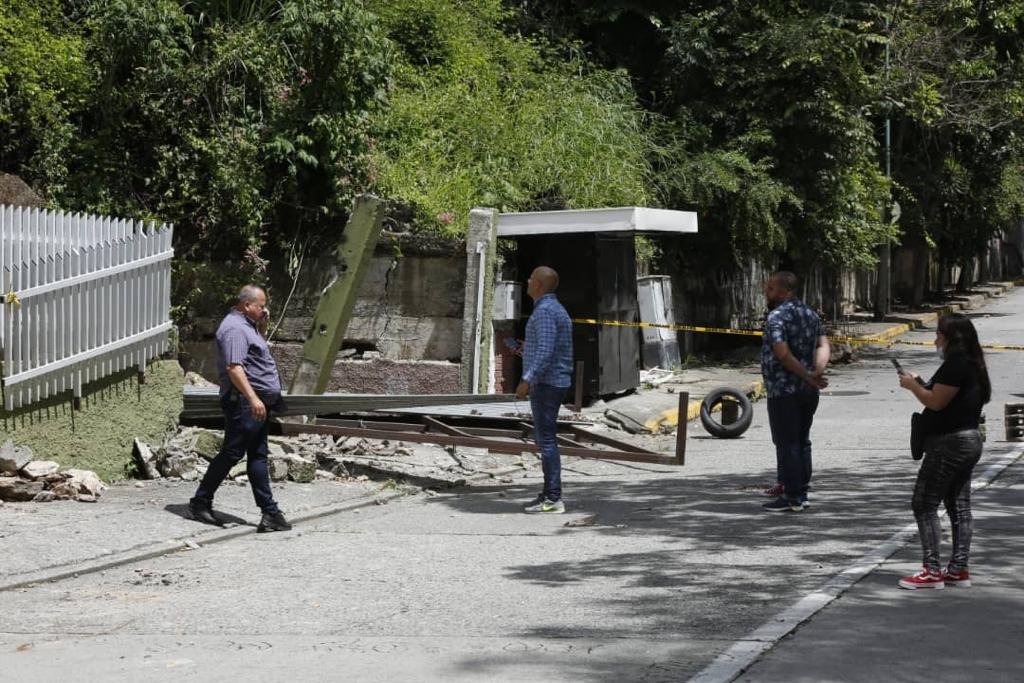 Titamara tweet media