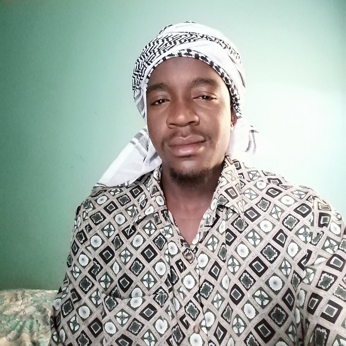 ALKATAR9's tweet photo. #NewProfilePic https://t.co/odHaYzEn0M