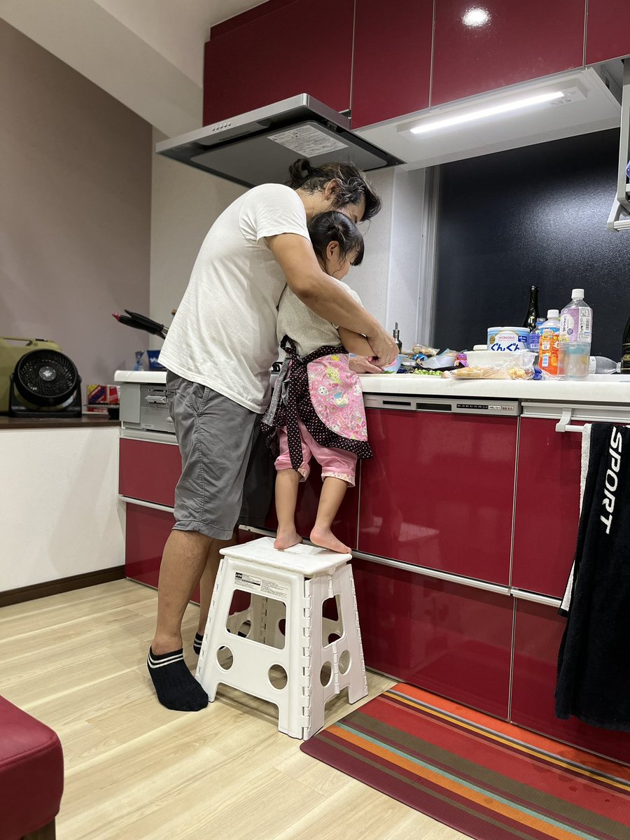 パパの有能な助手
#創味食品 #３歳からクッキング