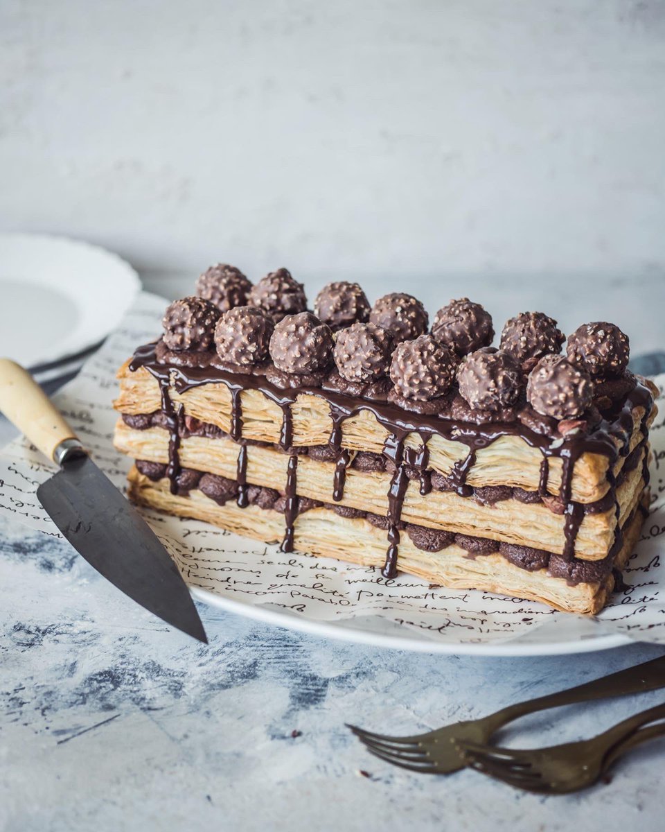 Seven days without chocolate makes one weak! 🤪 Happy International Chocolate Day! 🍫

Today is the perfect excuse to indulge in your favourite chocolate. What’s your fave choccy treat? 🧑‍🍳

#internationalchocolateday #chocolaterecipes