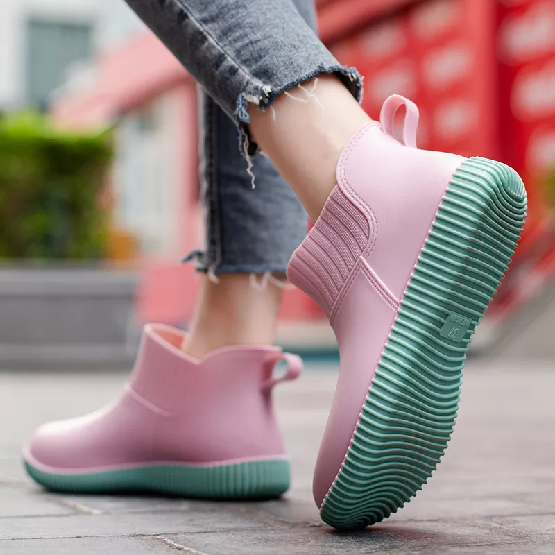 poppy_rjk's tweet photo. ไอเทมหน้าฝน ของต้องมี ☂️🌧️💧 💧 https://t.co/Km1rkqxM49