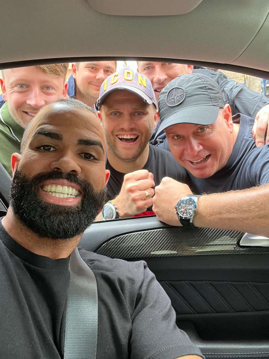 Gary Harvey tweet media