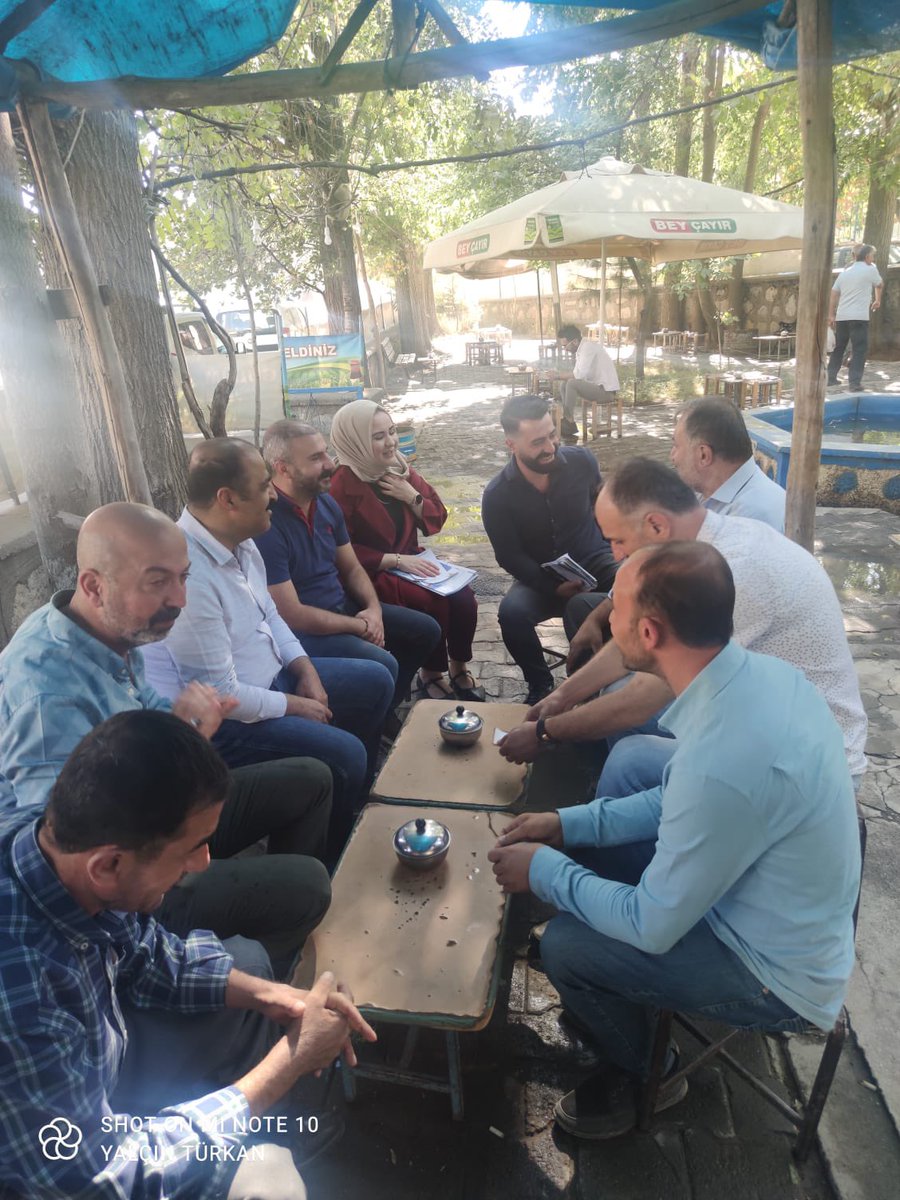 bitlis_genclik's tweet photo. Eğitim Öğretimin başlaması münasebetiyle okulları ve velilerimizi ziyaret ederek Eğitim Eylem Planlarımızı takdim ettik. @devapartisi @Bitlise_Deva @burhanaksoy @fikretbakir13 @FeritEsmerGenc @IzzetAmat @Sercanlk5 @yusuftaskayaa13 
#Devaeğitimde
@emin_ekmen @mustafaergen_ https://t.co/WdTOMbnRew